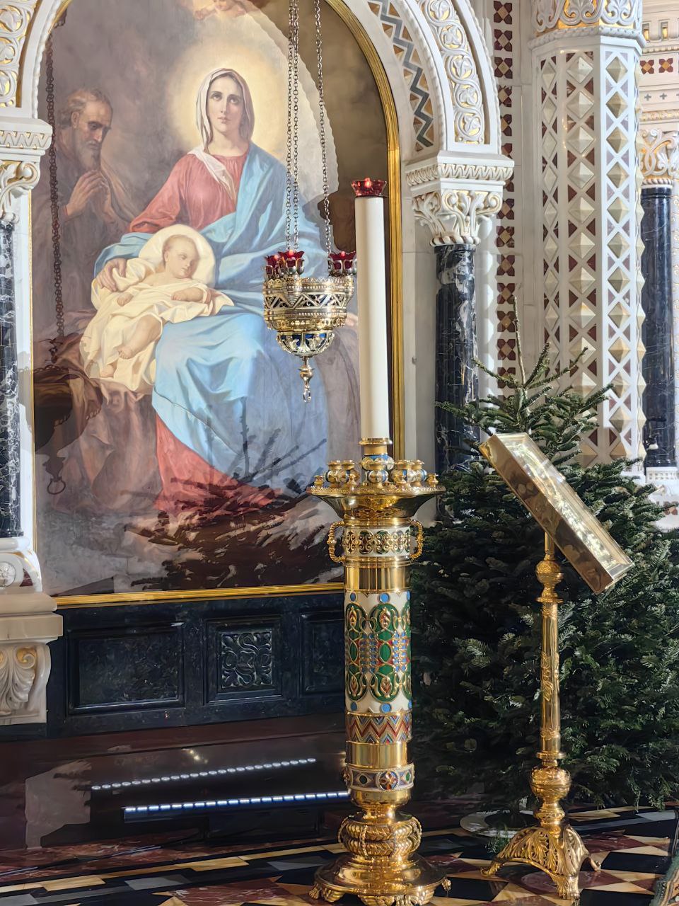 Анна Кузнецова: Торжественная и таинственная Рождественская служба в Храме Христа Спасителя! Слова святейшего Патриарха адресованы каждому сердцу и особое обращение - к родителям Анна Кузнецова: Торжественная и таинственная Рождественская служба в Храме Христа Спасителя! Слова святейшего Патриарха адресованы каждому сердцу и особое обращение - к родителям