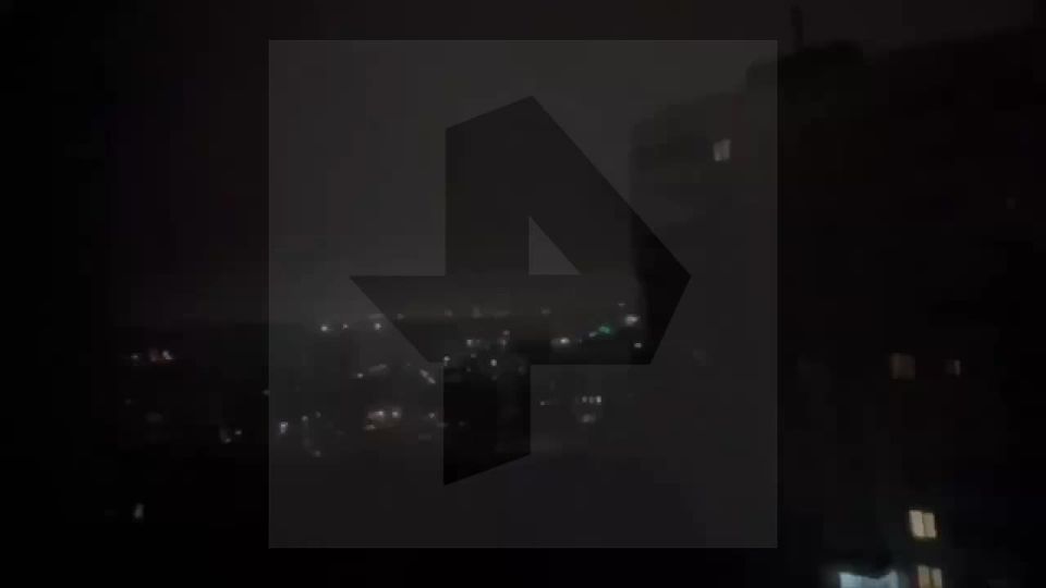 Больше полумиллиона жителей Белгородской области остались без электричества в результате удара ВСУ по инженерной инфраструктуре, сообщил губернатор