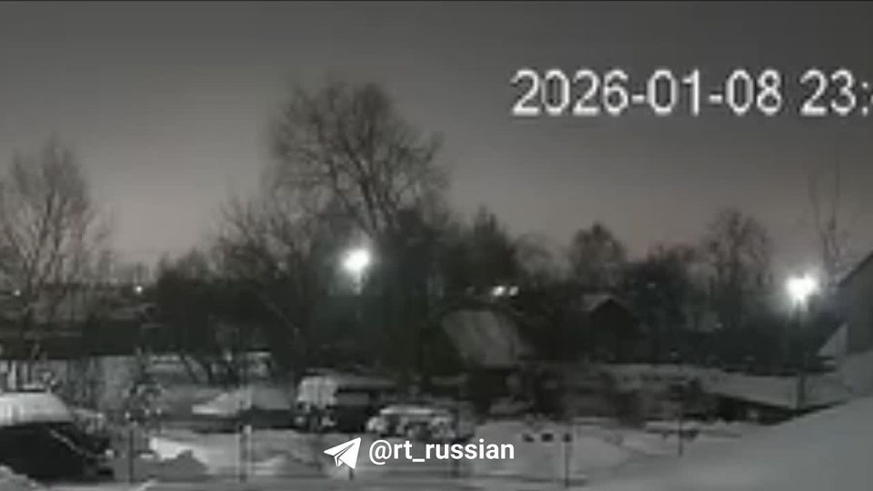 В украинских соцсетях публикуют, как утверждается, кадры прилётов во Львовской области