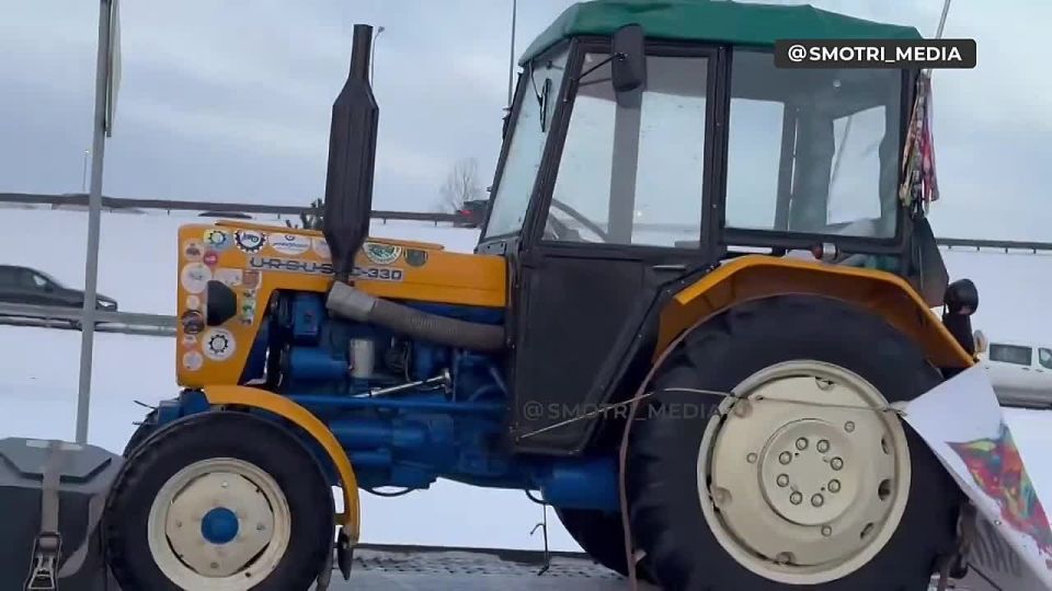 Польские фермеры на пути в Варшаву, где сегодня состоится акция протеста против соглашения с Меркосур