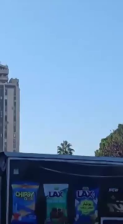 Аббас Джума: Ситуация в Сирии. - Сирийские демократические силы (СДС): Мы продолжаем наше сопротивление пятый день подряд, чтобы противостоять атакам, осуществляемым правительственными милициями; - Беспилотник СДС атаковал...