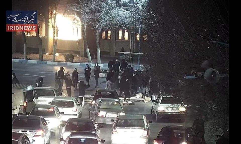 События четверга 8 января в Иране: вооружённые террористические действия против населения и восстановление безопасности