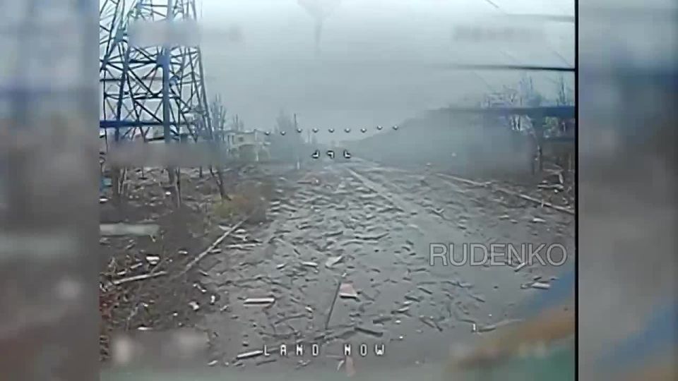 Андрей Руденко: В Димитрове ДНР штурмовые отряды 51-й армии наступают в районах «Восточный», «Западный» и юге города