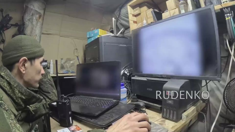 Андрей Руденко: Расчёт FPV-дронов войск беспилотных систем в составе группировки войск «Запад» при выполнении боевых задач уничтожил живую силу ВСУ в подземном укрытии в Харьковской области