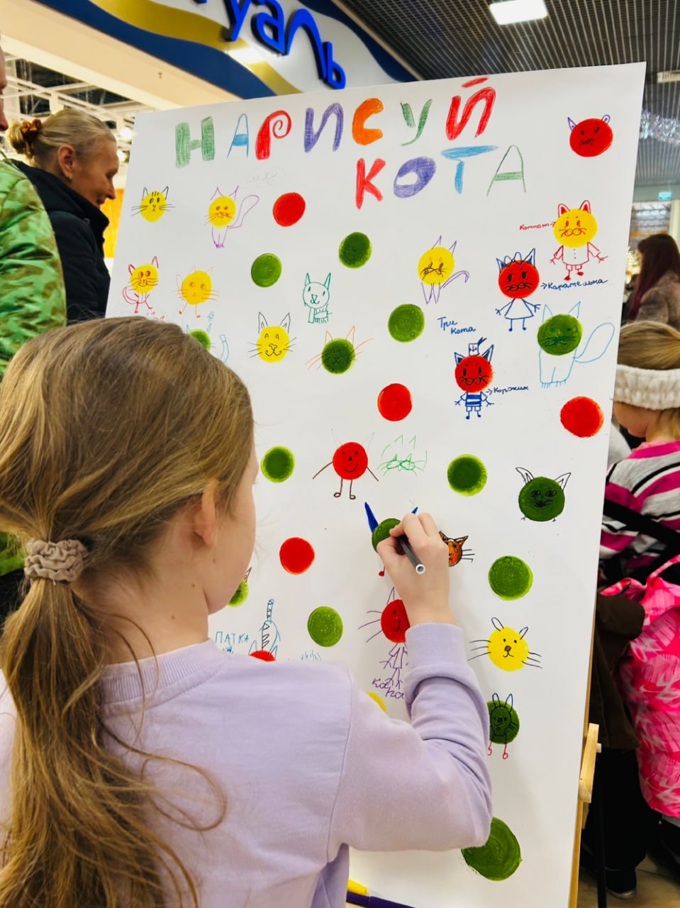 Рождественское чудо: в Твери сразу 10 кошек нашли дом на выставке друзей кота Суворова Рождественское чудо: в Твери сразу 10 кошек нашли дом на выставке друзей кота Суворова