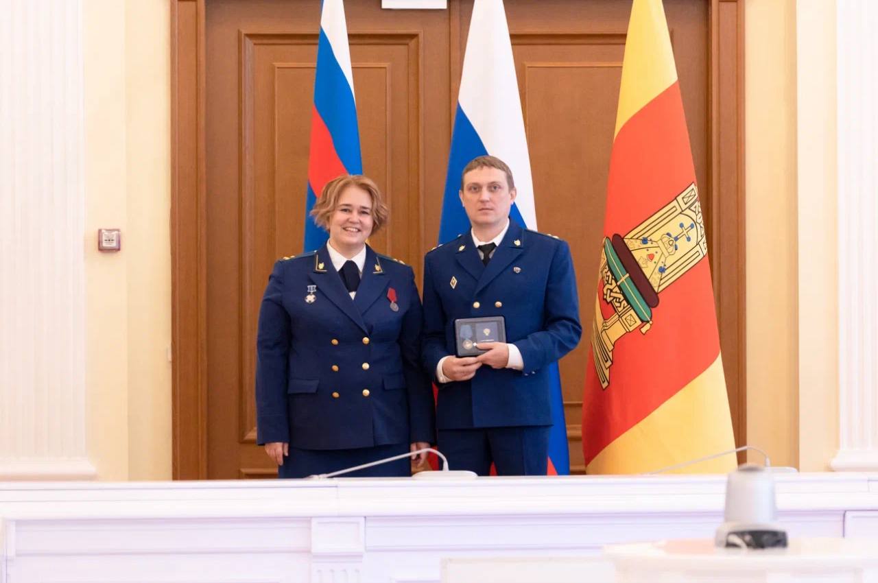 Состоялось торжественное мероприятие, посвященное 304-й годовщине образования российской прокуратуры Состоялось торжественное мероприятие, посвященное 304-й годовщине образования российской прокуратуры