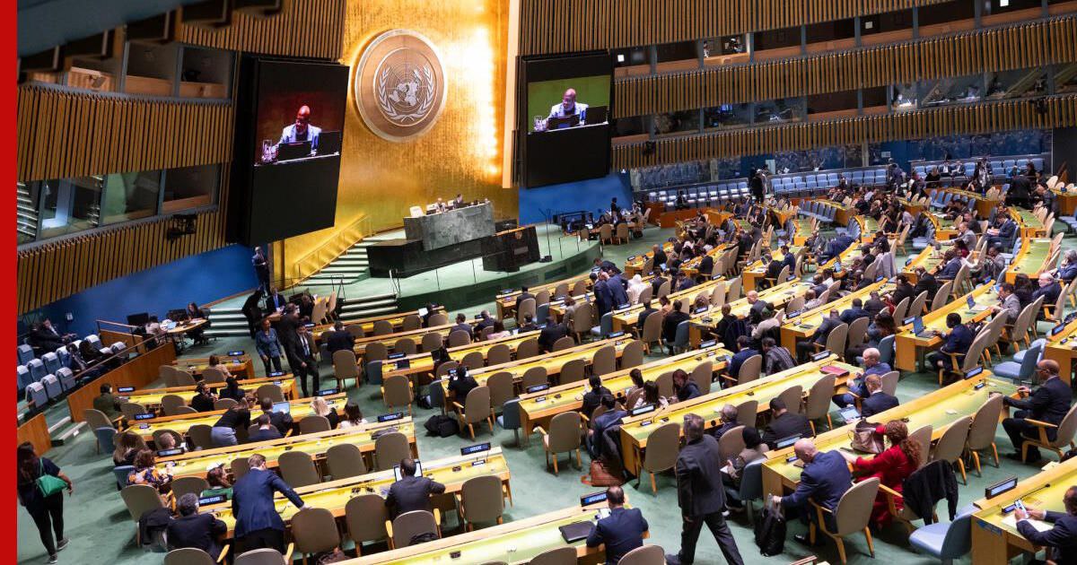 Андрей Клинцевич: Когда это удобно американцы вспоминают про резолюции ООН