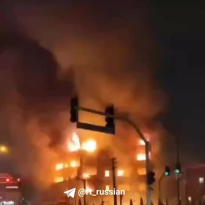 ������ 12 ���. ������� ����� ��������� � ���� ��������� � �����, ���������� ��������� CBS News