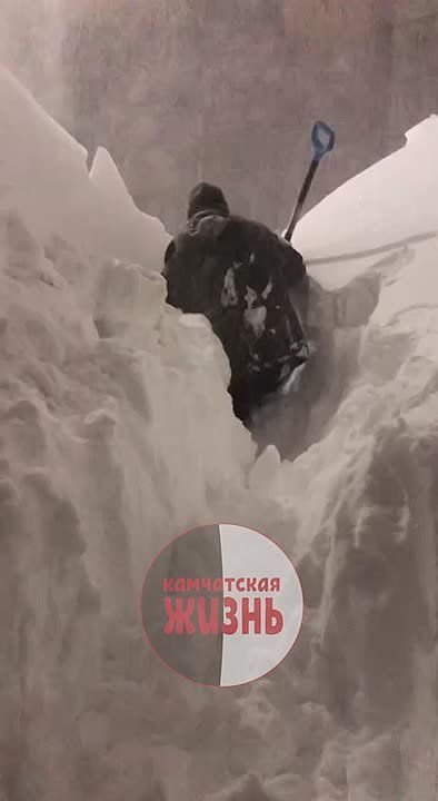 «Божечки! Дай сил добраться до работы», «Не хочу на работу в такую погоду!»