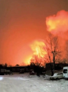 В Кривом Роге массированная атака БПЛА на объект инфраструктуры