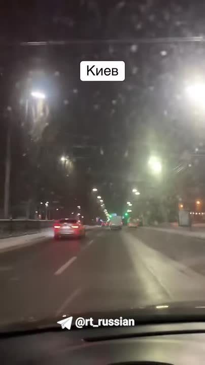 Нынешнего масштаба проблем со светом в Киеве не было ни разу за все четыре года, пожаловался мэр Кличко