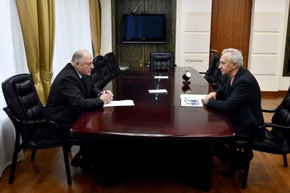 ������� �������� ������������ ��������� ��� ����� � ���������, ����� ����� ������ � �������� � ����������� ������ �� ������������� ������� ��������� � ���� ������� ������� ������������ ���� ������ �������� � ����������...