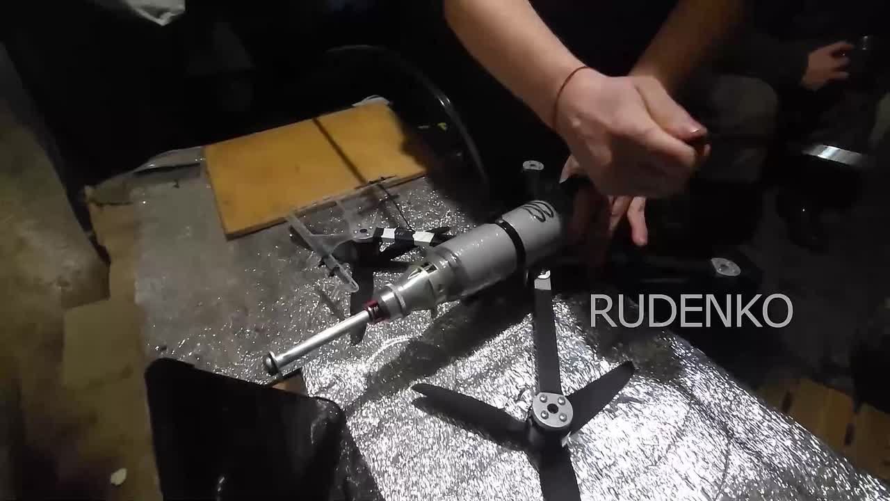 Андрей Руденко: Операторы FPV-дронов войск беспилотных систем в составе группировки войск «Запад» уничтожили замаскированные опорные пункты с живой силой ВСУ в Купянском районе Харьковской области