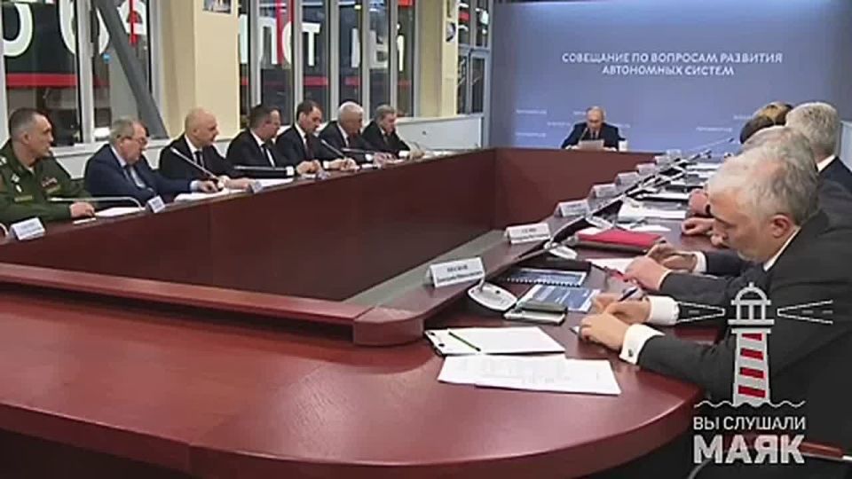 Путин поручил привлечь ветеранов СВО к производству автономных систем — их знания и навыки должны быть востребованы на передовой технологического прогресса