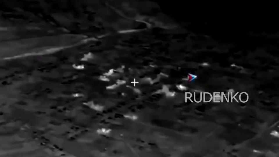 Андрей Руденко: Расчёты РСЗО «Град» группировки войск «Восток» нанесли огневой удар по укреплённым позициям ВСУ в Днепропетровской области