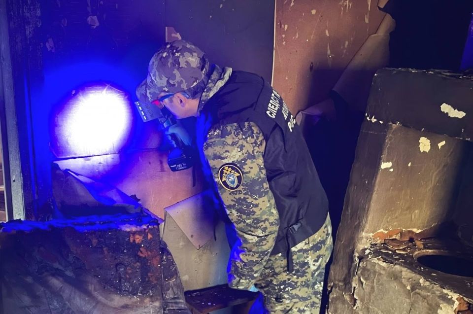 По факту гибели мужчины при пожаре в Конаковском районе проводится доследственная проверка