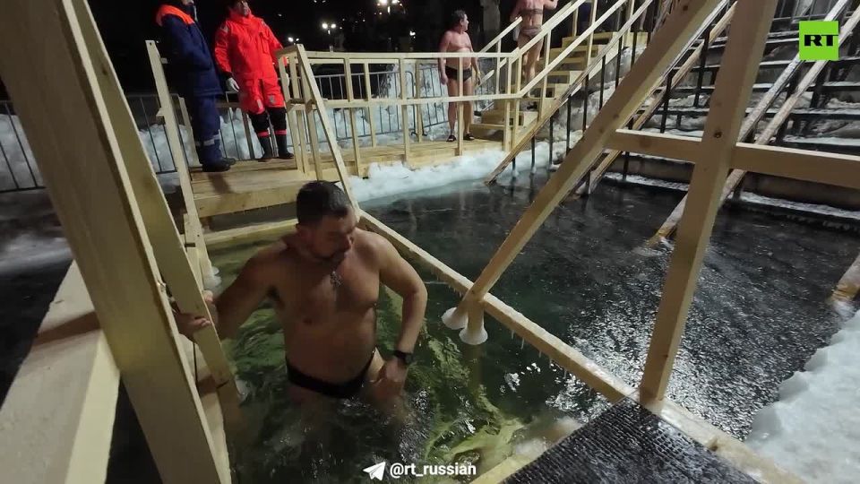 ������ �������� ����, ��������