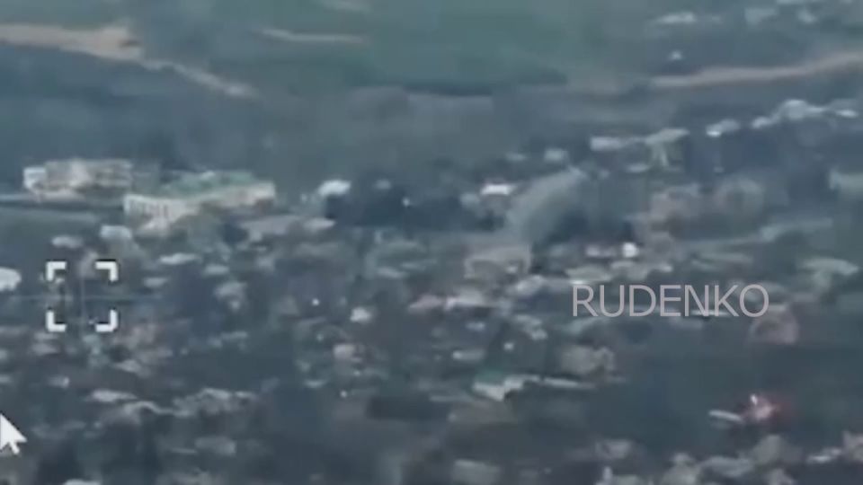 Андрей Руденко: Военнослужащие Южной группировки войск в уничтожили блиндажи и ПУ БПЛА ВСУ на Константиновском направлении