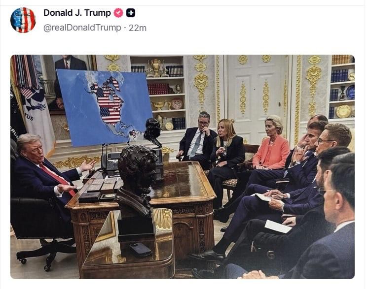 Трамп также опубликовал в сети картинку, на которой в цвета флага США окрашены Канада, Гренландия и Венесуэла