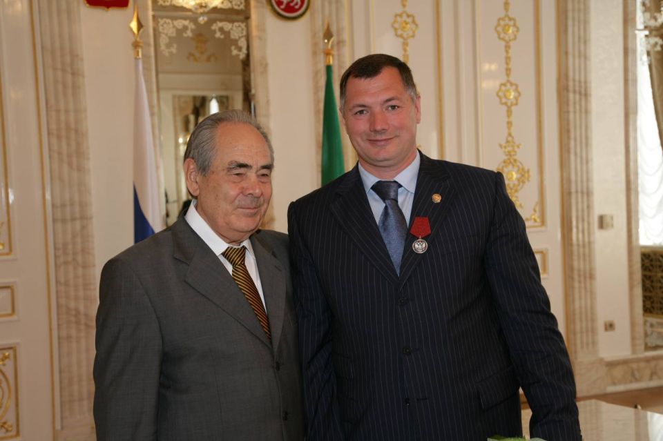 Марат Хуснуллин: Поздравляю с Днем рождения Государственного Советника Республики Татарстан Минтимера Шариповича Шаймиева!