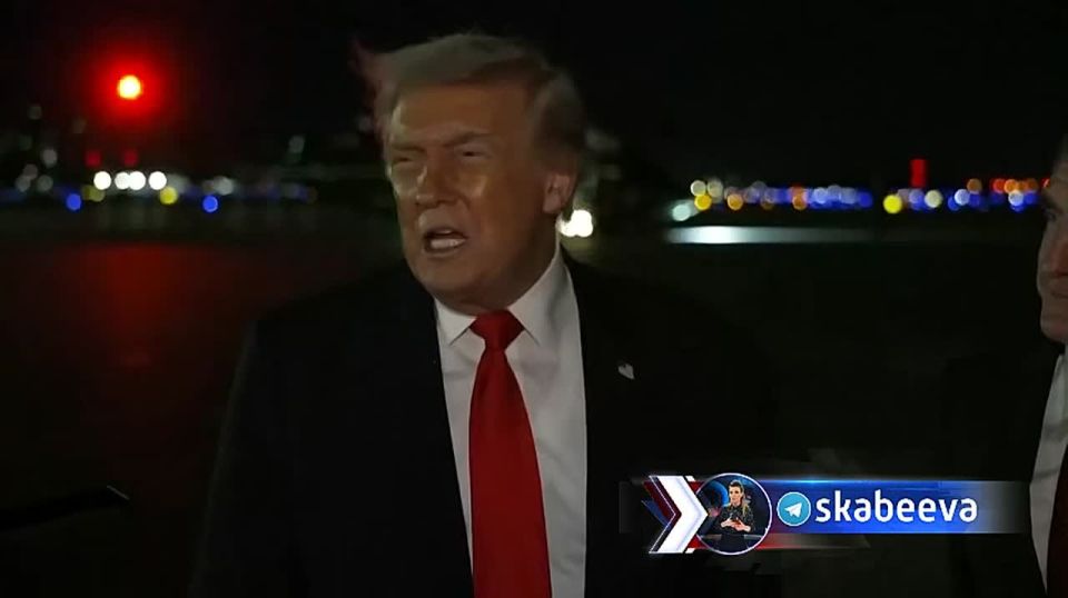 ‘Через несколько месяцев Макрон больше не будет у власти’ – Трамп решил добить раненного французского петуха