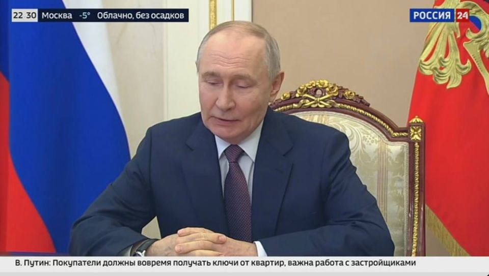 Путин начал второе на этой неделе совещание с постоянными членами Совбеза
