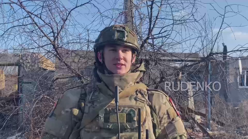 Андрей Руденко: Военнослужащие инженерно-сапёрного подразделения 506-го гвардейского мотострелкового Познанского полка 27-й гвардейской мотострелковой дивизии ГрВ «Центр» встретили 325-ю годовщину со Дня образования...