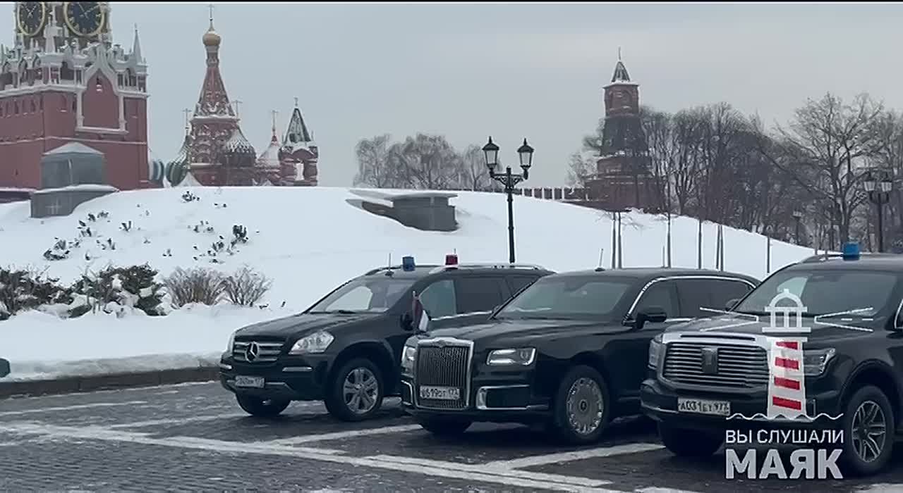 Аббас передвигается по Москве на "Aurus"