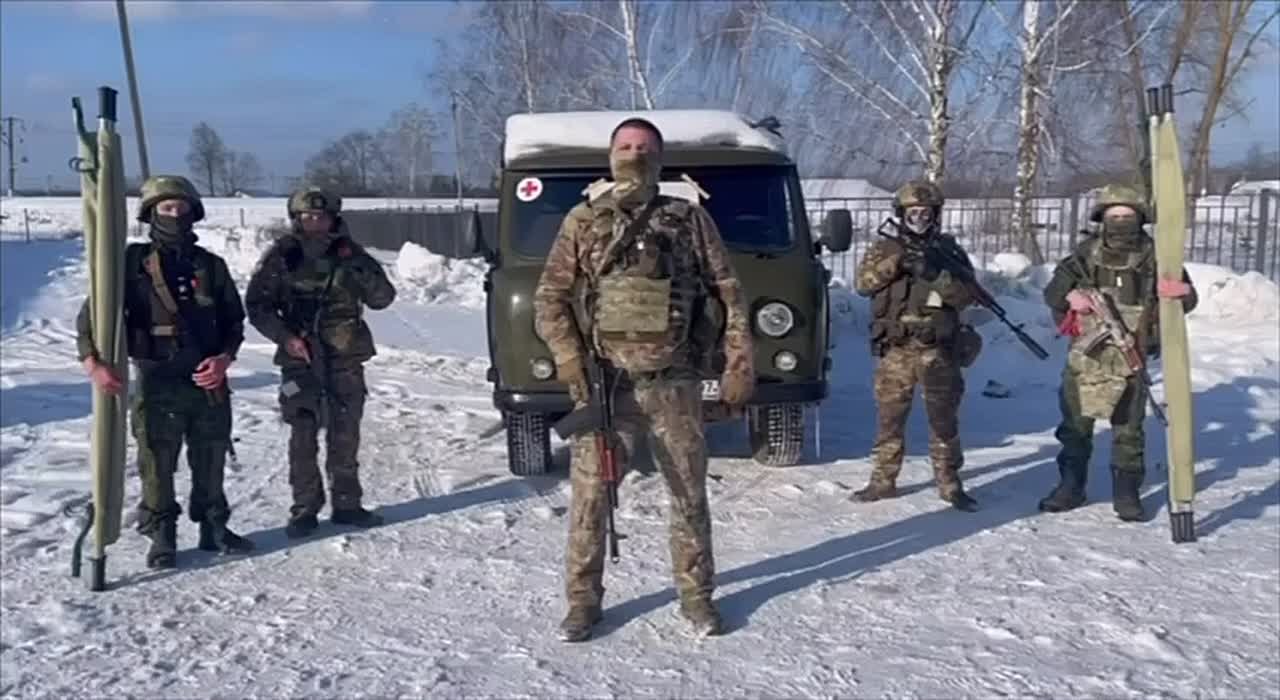 Евгений Попов: Теплый привет от наших военных хирургов