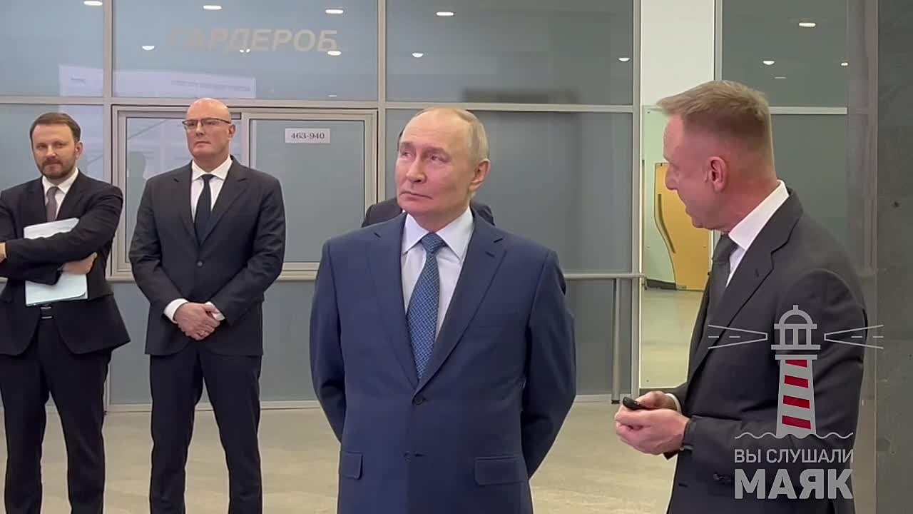 Путин выспавшийся и в хорошем настроении