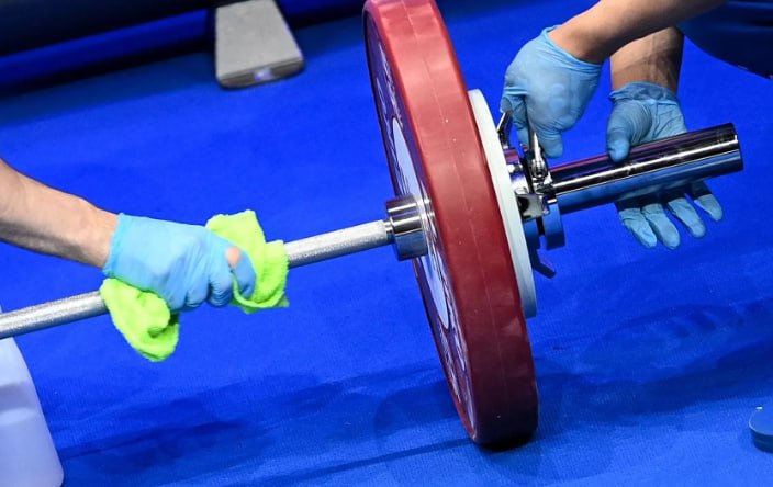 Международная федерация тяжелой атлетики допустила российских спортсменов до 23 лет до соревнований с флагом и гимном — министр спорта Михаил Дегтярев