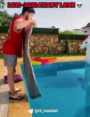 «Пожимание плечами за $900 млн»