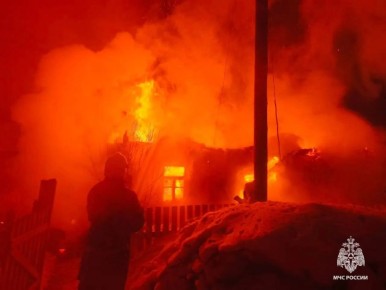 Два человека погибли на пожаре в Тверской области