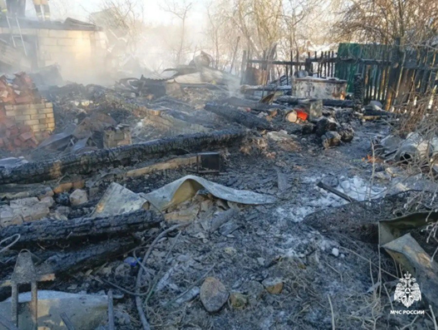 В Тверской области пожар уничтожил дом и унес жизнь женщины В Тверской области пожар уничтожил дом и унес жизнь женщины