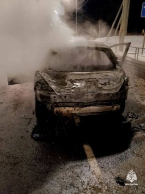 Автомобиль загорелся в движении