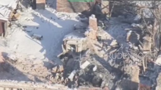 Андрей Руденко: Операторы FPV-дронов войск беспилотных систем в составе группировки войск «Север» уничтожили укрытия с живой силой ВСУ в Харьковской области