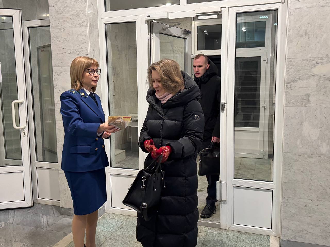 Сегодня, 27 января 2026 года, в 82-ю годовщину полного снятия блокады Ленинграда, прокуратура Тверской области присоединяется к Всероссийской акции «Блокадный хлеб» Сегодня, 27 января 2026 года, в 82-ю годовщину полного снятия блокады Ленинграда, прокуратура Тверской области присоединяется к Всероссийской акции «Блокадный хлеб»