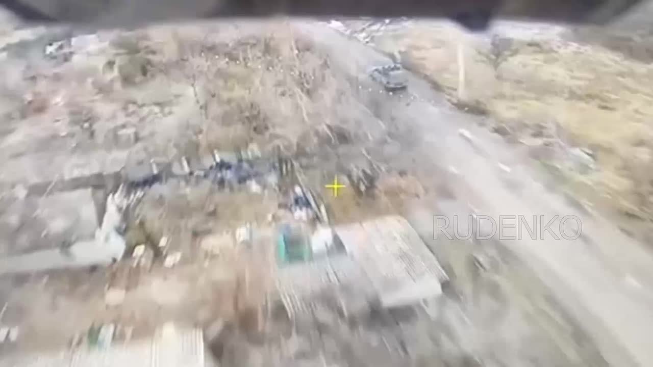 Андрей Руденко: Расчёты операторов ударных FPV-дронов войск беспилотных систем соединения специального назначения ГрВ «Центр», взяли под свой контроль логистические маршруты ВСУ уничтожив технику и личный состав противника...