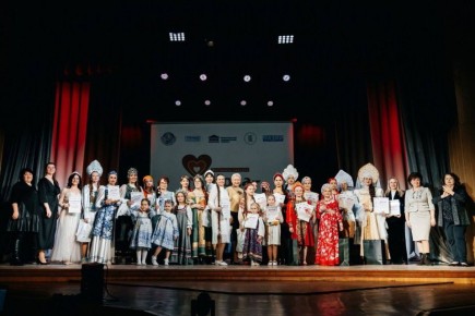 В Нижнем Новгороде прошел конкурс «Коса — России краса», воспевающий женскую красоту и традиции