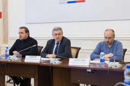 В ОП РФ обсудили информационное противостояние в интернете: алгоритмы против смыслов