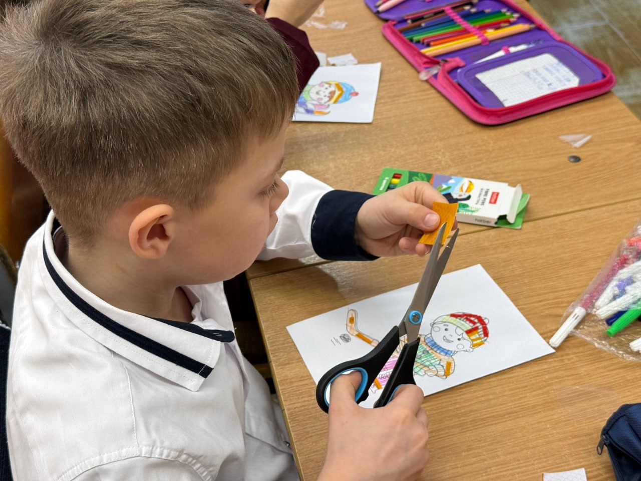 Безопасность может быть яркой! Безопасность может быть яркой!