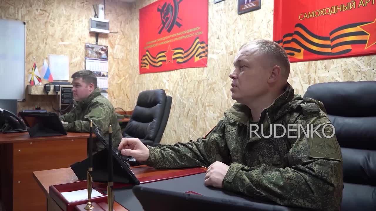 Андрей Руденко: Пункт управления огнём дивизиона 2-го гаубичного самоходно-артиллерийского дивизиона 268-го самоходно-артиллерийского полка 27-й гвардейской мотострелковой дивизии ГрВ «Центр» в круглосуточном режиме успешно...