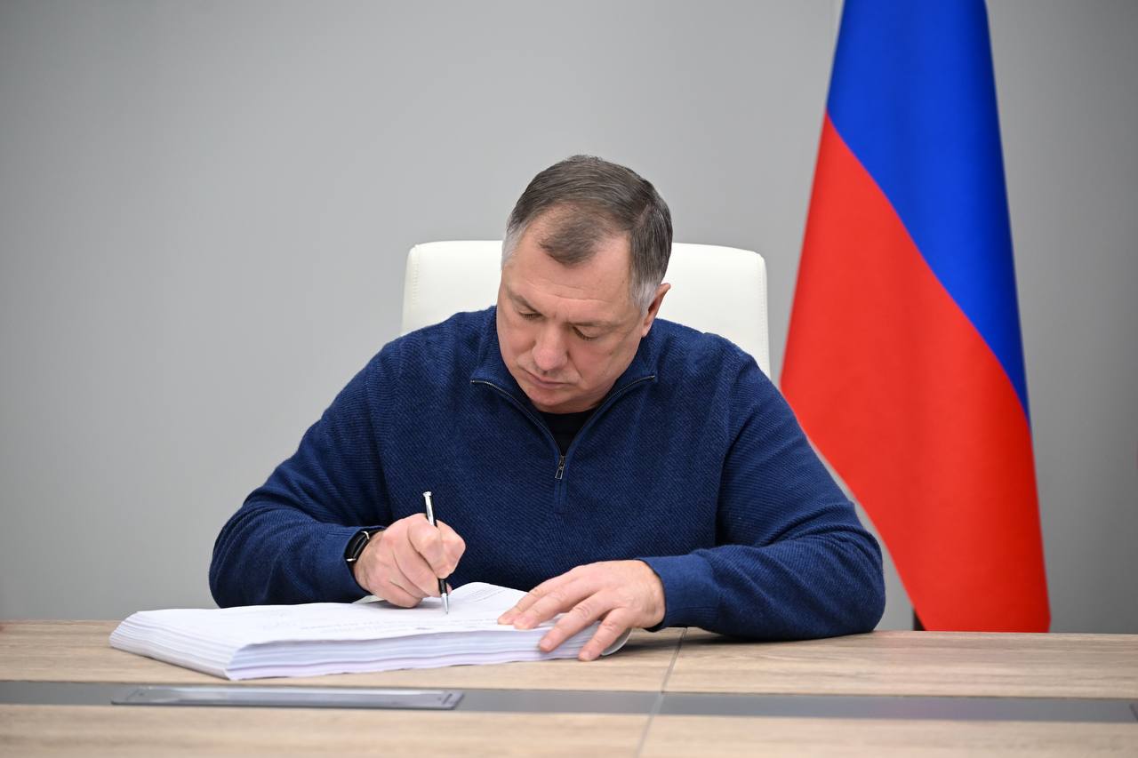 Марат Хуснуллин: Во время совещания по социально-экономическому развитию ДНР обсудили исполнение регионального бюджета, планы восстановления и развития распределительных сетей, вопросы водоснабжения Марат Хуснуллин: Во время совещания по социально-экономическому развитию ДНР обсудили исполнение регионального бюджета, планы восстановления и развития распределительных сетей, вопросы водоснабжения