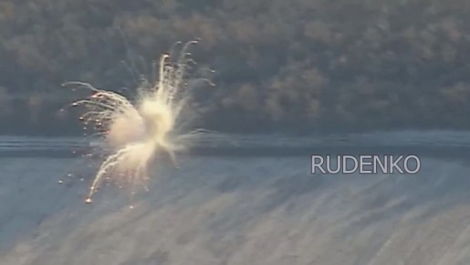 Андрей Руденко: Кадры уничтожения САУ «Caesar» французского производства в одном из населённых пунктов Запорожской области операторами БПЛА группировки войск «Восток»