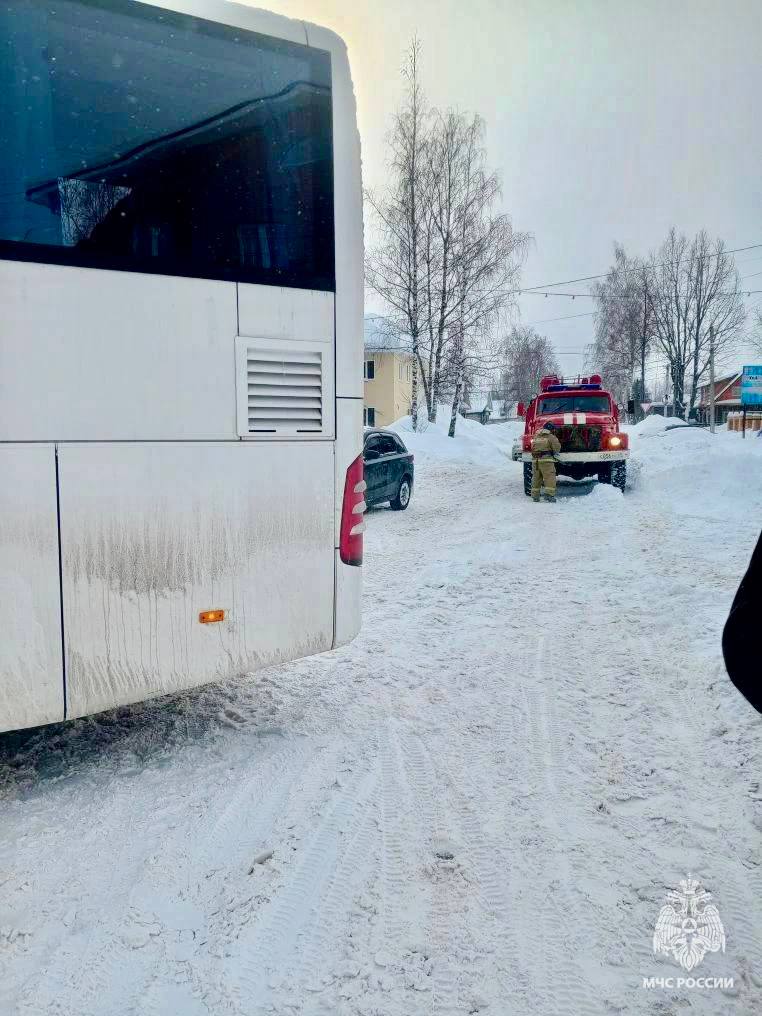 Стихия не дремлет — МЧС Верхневолжья в деле! Стихия не дремлет — МЧС Верхневолжья в деле!