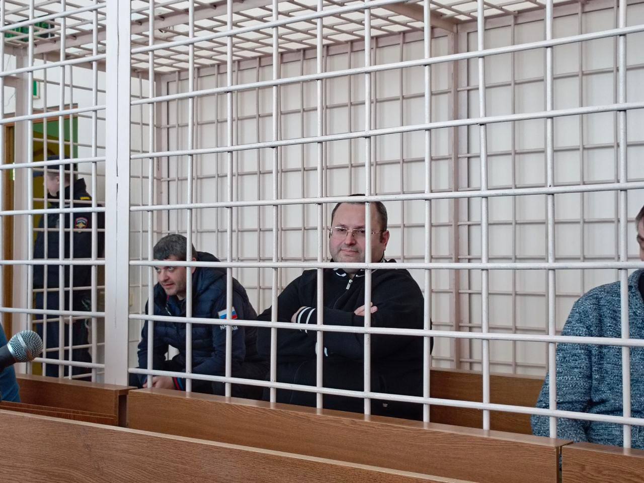 Александр Хинштейн: Сегодня Ленинский райсуд Курска вынес приговор экс-гендиректору КРКО Владимиру Лукину и его заместителям