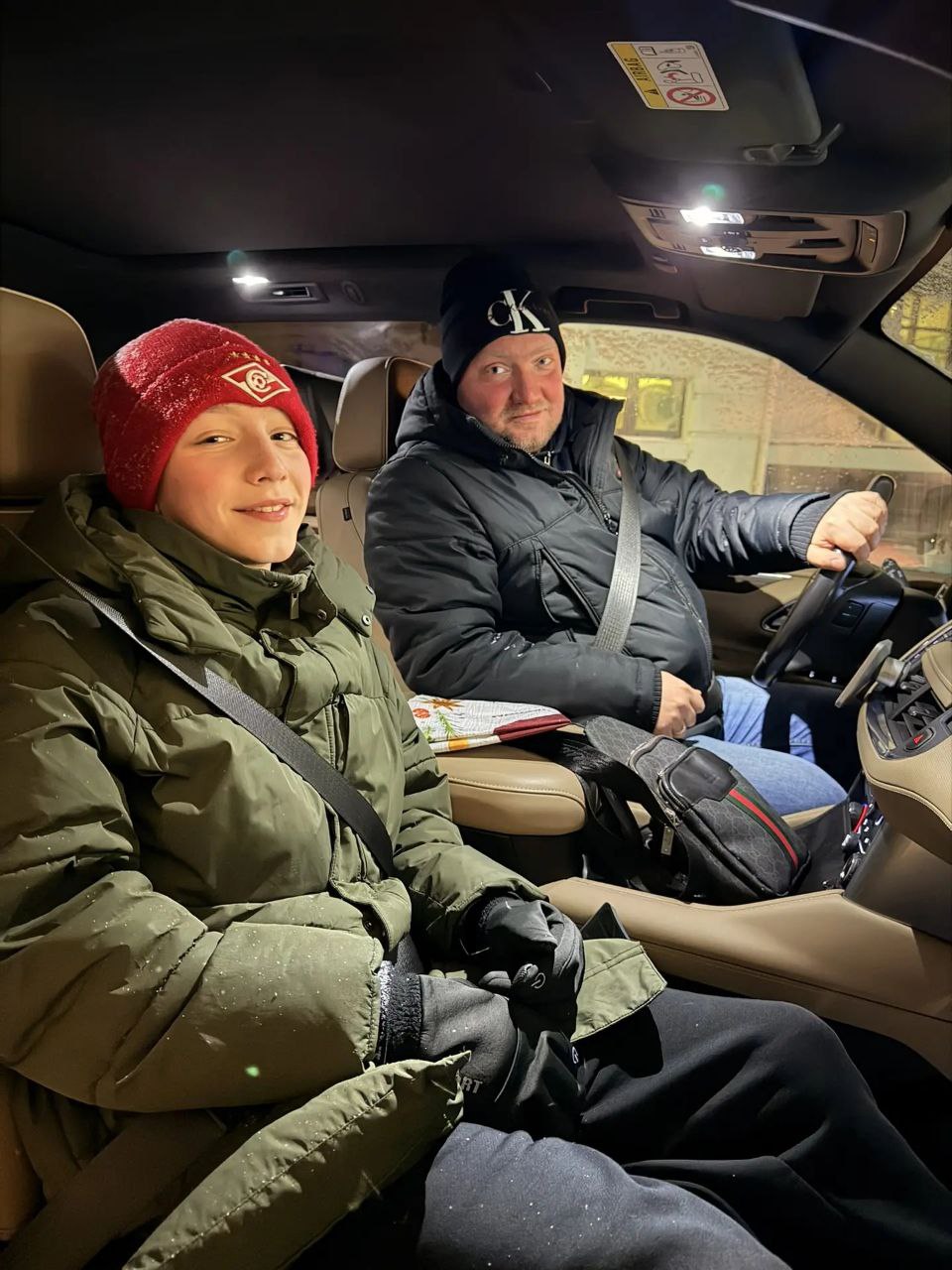 Папы знают, как безопасно! Лучший пример — это собственный! Отец и сын — команда безопасности на дороге! Папы знают, как безопасно! Лучший пример — это собственный! Отец и сын — команда безопасности на дороге!