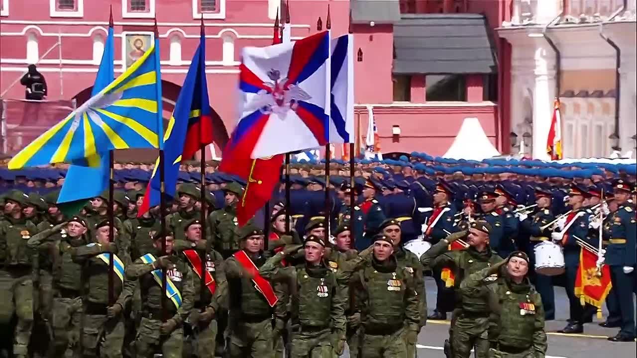 Марат Хуснуллин: Поздравляю с Днем защитника Отечества!