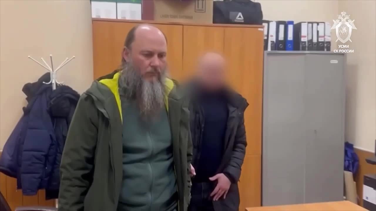 На мужчину, который помогал скрываться вступившим в секту матери и двум дочерям, завели уголовное дело