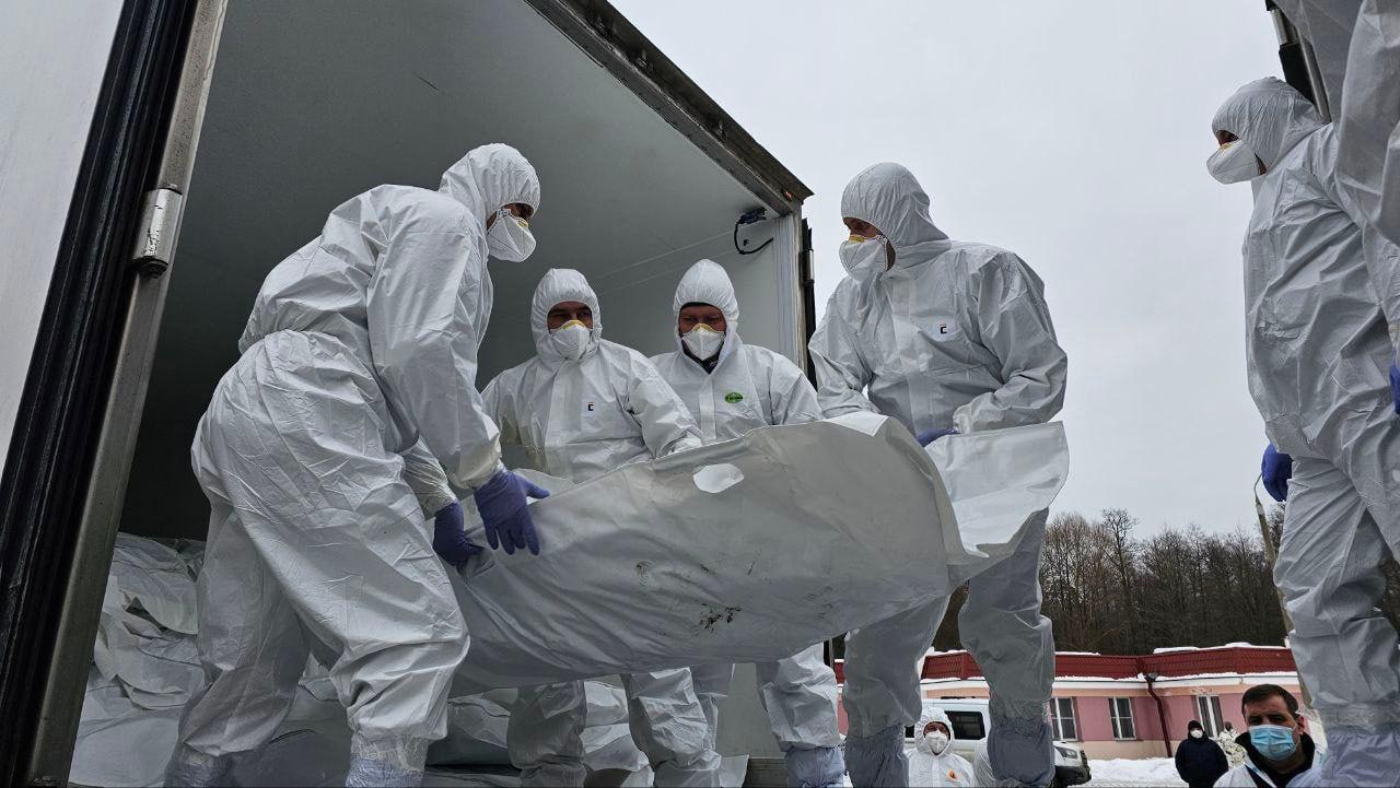 Украине переданы тела 1 000 погибших украинских военных, России переданы тела 35 погибших российских воинов — Мединский